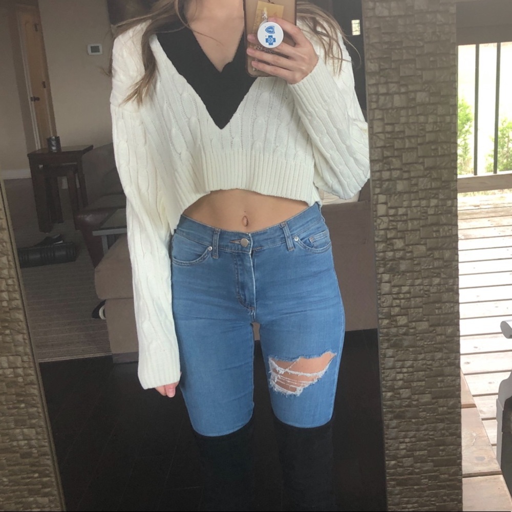 Prettylittlething crop sweater top 💕